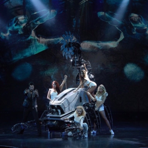 3 Bianca Farla & Showgirls of Magic_